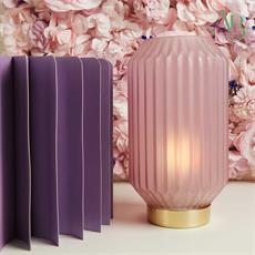 Lampada grande Claraluna plissetata in vetro di colore lilla