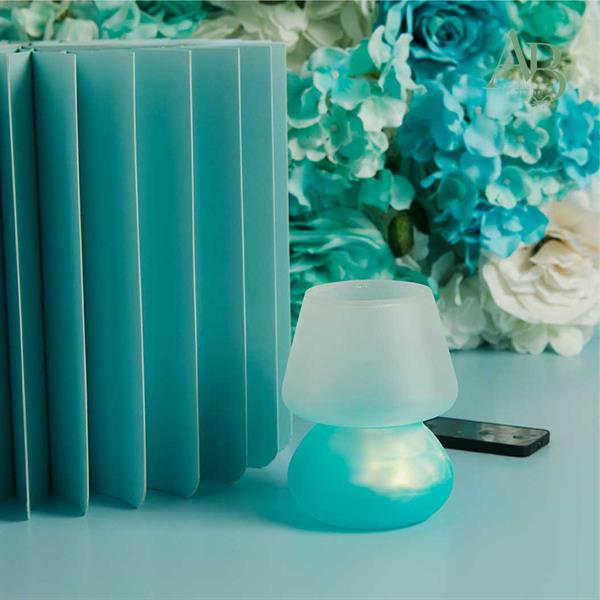 Lampada led Claraluna in vetro di colore azzurro con telecomando