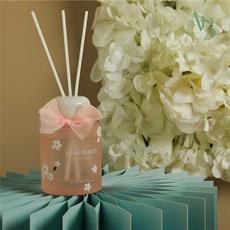 Diffusore Claraluna in vetro rosa decoro fiori con 120 ml di essenza