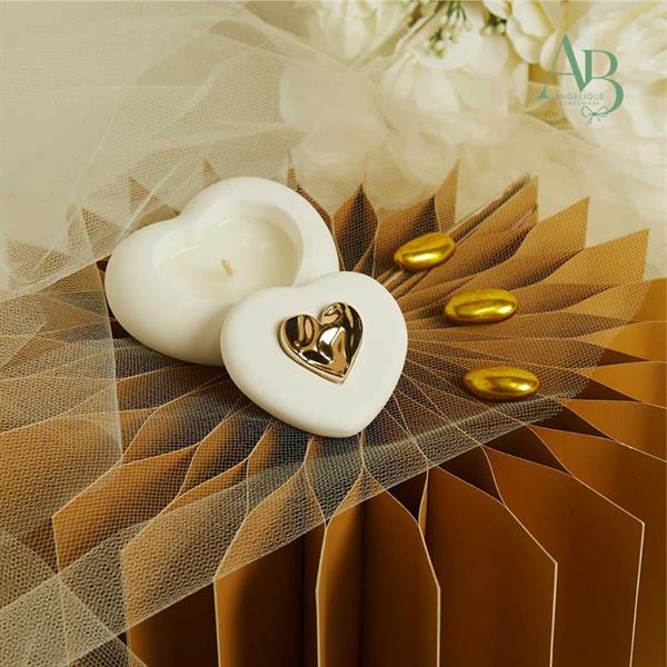 Scatolina cuore Claraluna in gesso con candela e applicazione oro