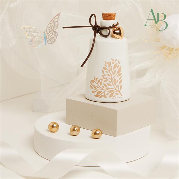 Oliera Claraluna grande in porcellana decoro cuore, capacità 200 ml