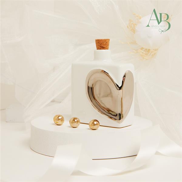 Oliera Claraluna in porcellana con cuore silver, capacità 200 ml