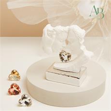Coppia innamorati Claraluna in gesso con base decoro silver