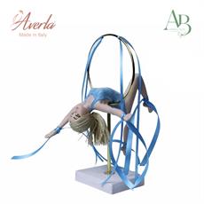 Ginnasta Averla in porcellana di capodimonte posizione curvata nel cerchio 16xh.21cm con scatola regalo
