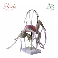 Ginnasta Averla in porcellana di capodimonte posizione curvata nel cerchio 16xh.21cm con scatola regalo