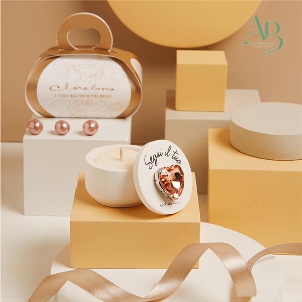Scatolina Claraluna in gesso diametro 6x4 cm con cuore oro rosa e candela completa di porta confetti e scatola botanica